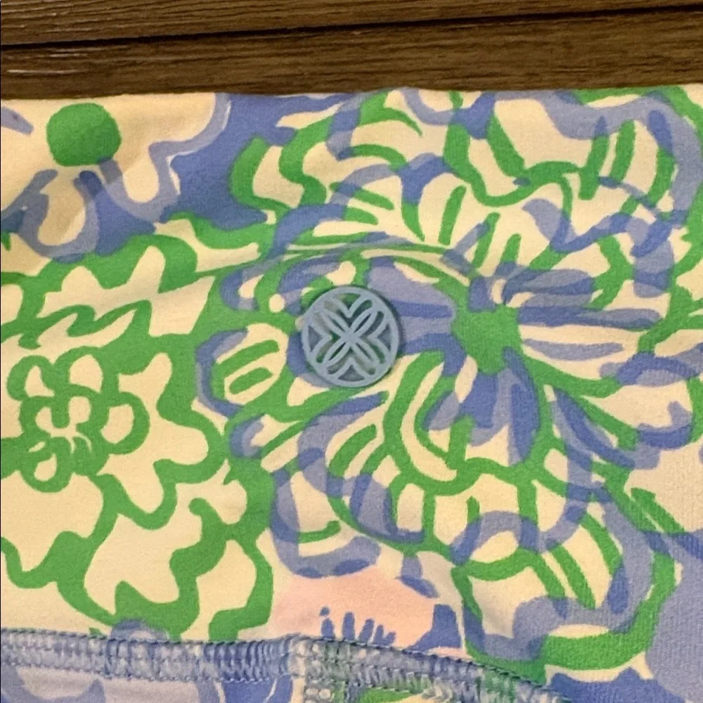 NWOT [Lilly Pulitzer] Luxletic High Rise Weekender Mid Floral Leggings Womens XS - Picture 11 of 15